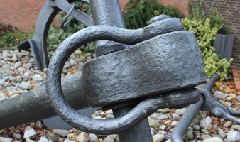 Dalla scelta dell’ancora alla catena: guida completa all’ancoraggio