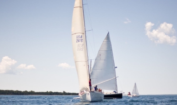 Regata si o no? Scopri perché è utile a diventare un buon velista