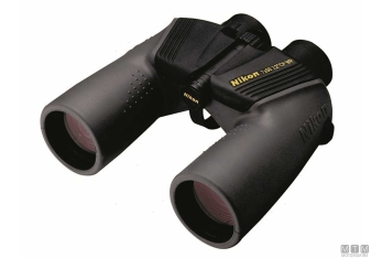 Binocolo nikon marina 10x50< 