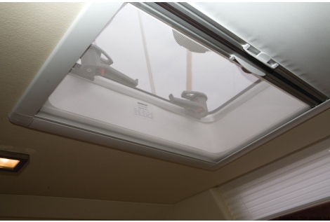 Controtelaio di finitura flessibile DOMETIC PVC Liner per SkyScreen – applicabile a Surface SkyScreen e a Recessed SkyScreen-19.809.05