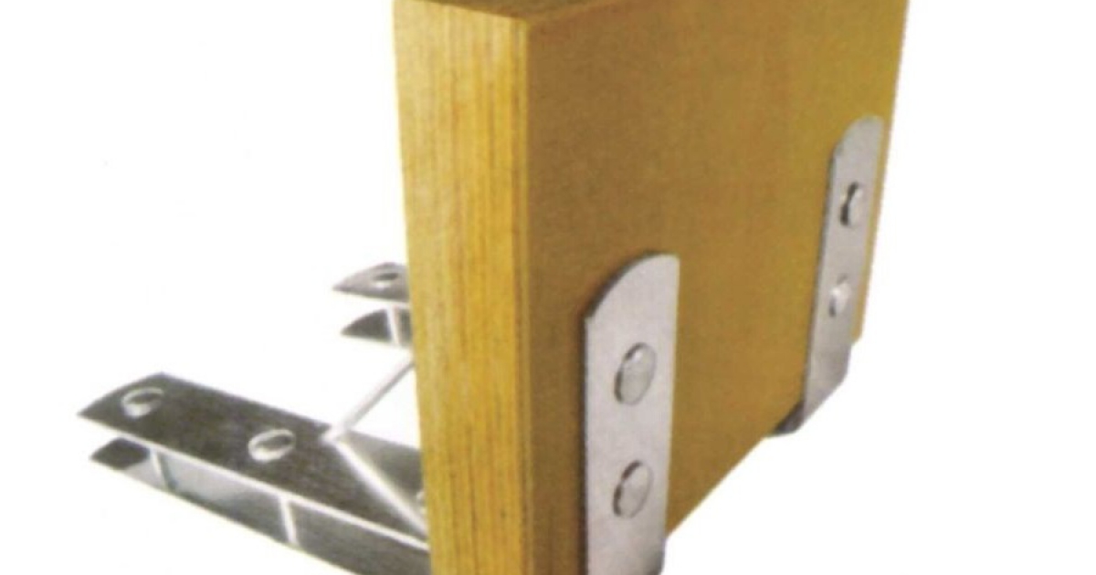 Supporto Per Motore Fuoribordo WYFWFDF - Cuneo In Gomma Per Specchio Di Poppa (Universal Ram Wedge) - 3